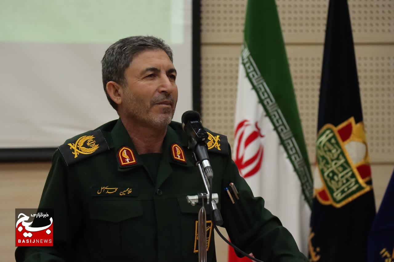 الگو گرفتن از فرهنگ عاشورا، عامل پیروزی در دفاع مقدس بود الگو گرفتن از فرهنگ عاشورا، عامل پیروزی در دفاع مقدس بود