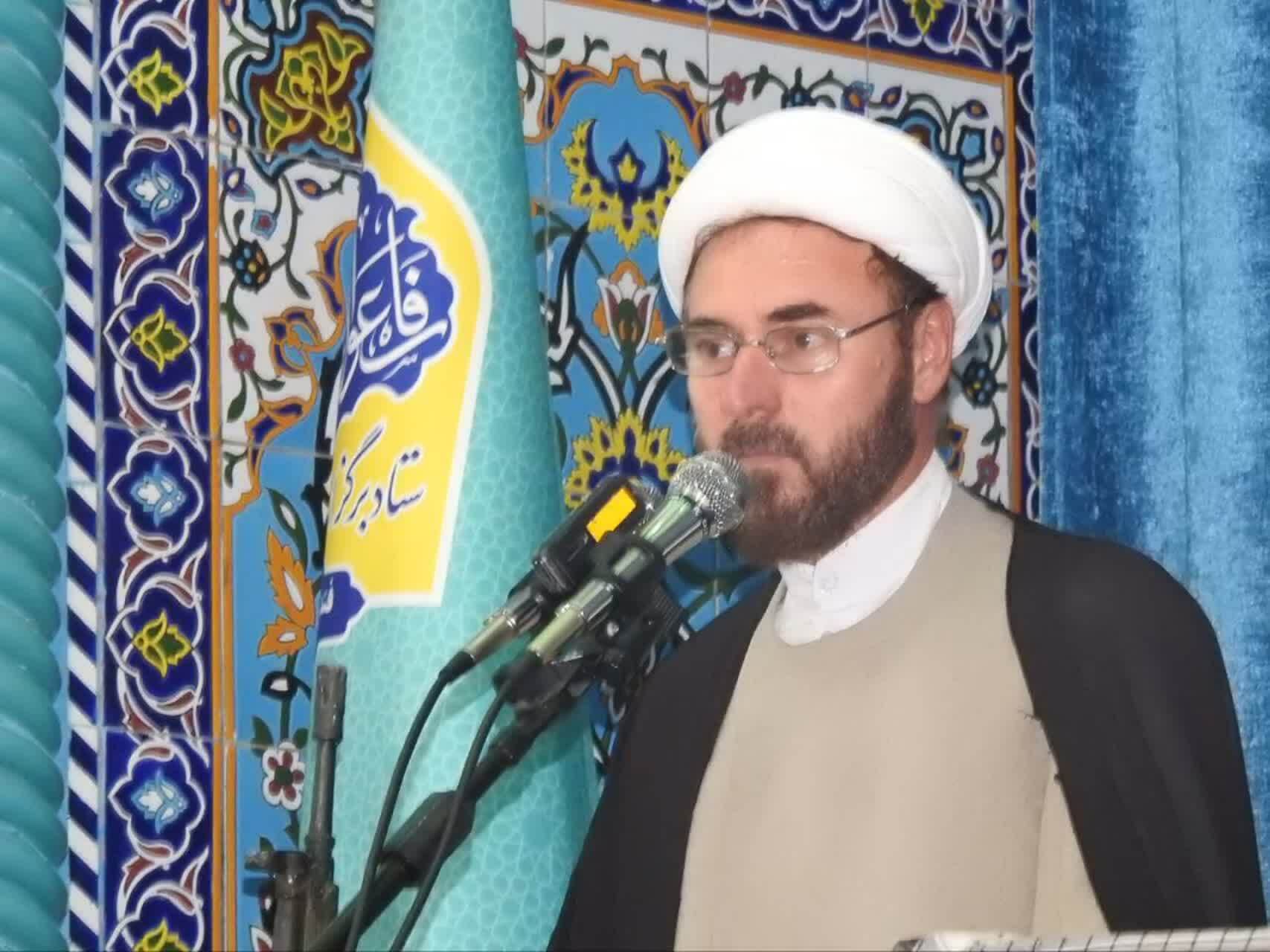 هیچ اصل فکری و اعتقادی به مانند اصل ولایت نمیتوانند سبب وحدت باشد/اتحاد و یکپارچگی از عوامل پیروزی و پیشرفت ملت عزیز ایران است هیچ اصل فکری و اعتقادی به مانند اصل ولایت نمیتوانند سبب وحدت باشد/اتحاد و یکپارچگی از عوامل پیروزی و پیشرفت ملت عزیز ایران است
