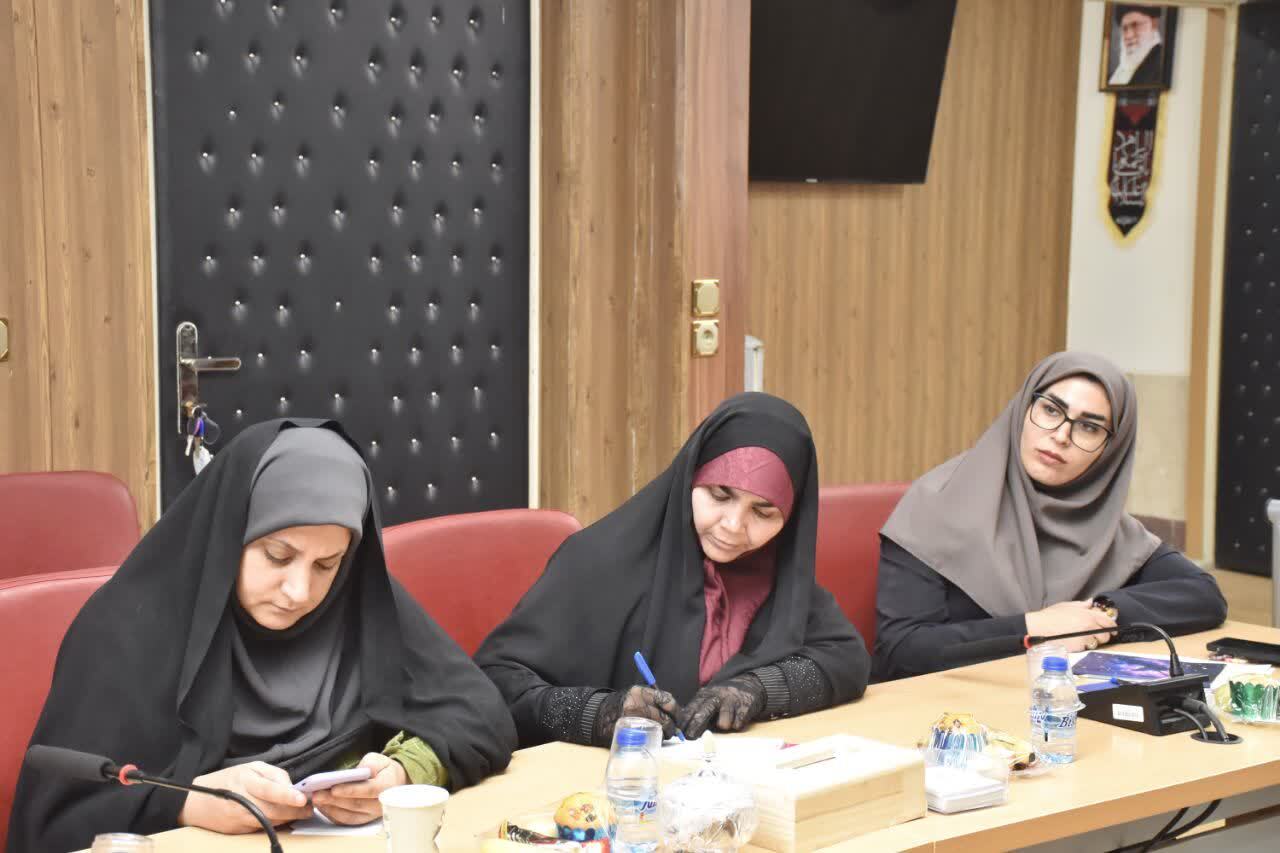 لرستان؛ ۳۶۰ برنامه هفته ملی کودک با محور خانواده و نخستین یادواره شهدای کودک و نوجوان کلید خورد