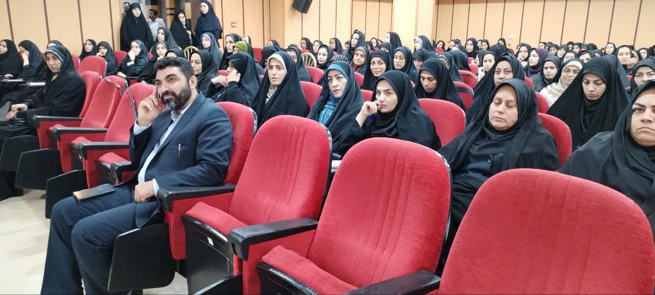راستینه: در جهان به هم ریخته فعلی آنچه که می‌تواند ما را نجات بدهد شناخت است