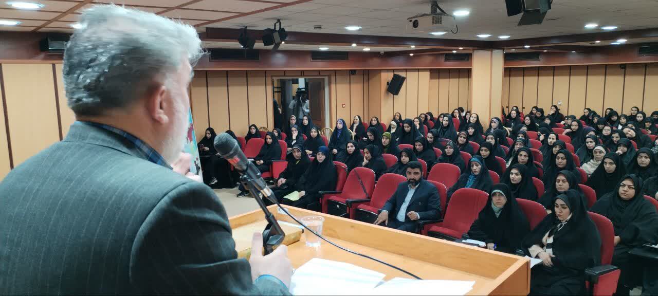 میرجلیلی: مربی علاوه بر حوزه فنی به تقویت معنویت، هویت، ارزش اعتقاد وباور های آنها بپردازد