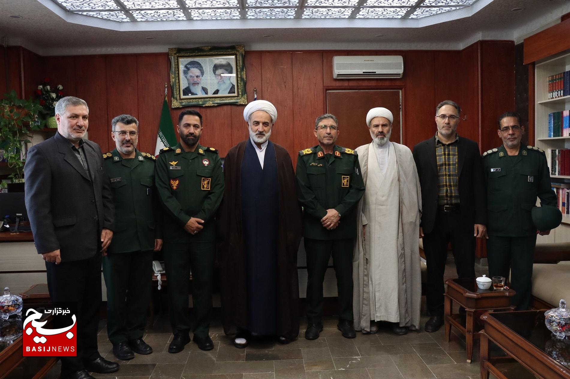 دیدار فرمانده سپاه استان و مسئول نماینده ولی فقیه در سپاه حضرت عباس(ع) استان اردبیلبا مدیرکل دادگستری به مناسبت انتخاب به عنوان مدیر برتر ملی دیدار فرمانده سپاه استان و مسئول نماینده ولی فقیه در سپاه حضرت عباس(ع) استان اردبیلبا مدیرکل دادگستری به مناسبت انتخاب به عنوان مدیر برتر ملی