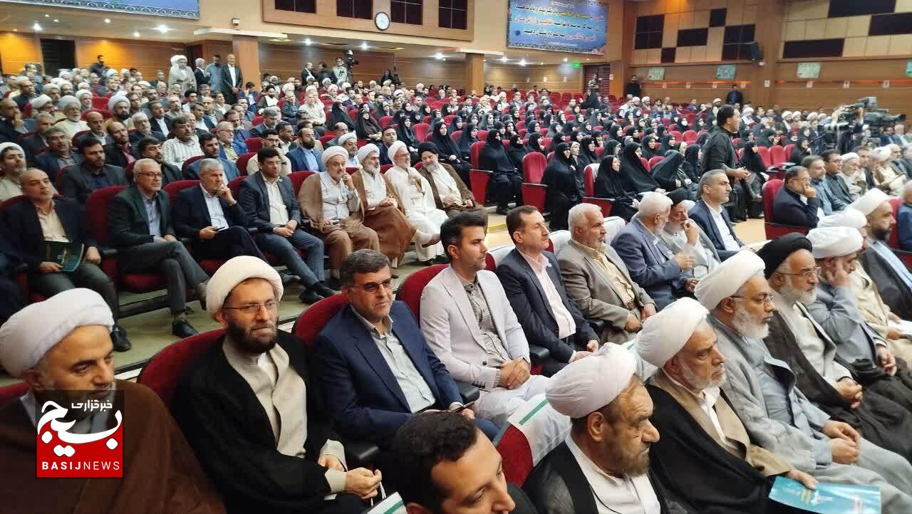 اقامه نماز، مسیر تحقق پاکی، وحدت و اخلاق در جامعه اسلامی است