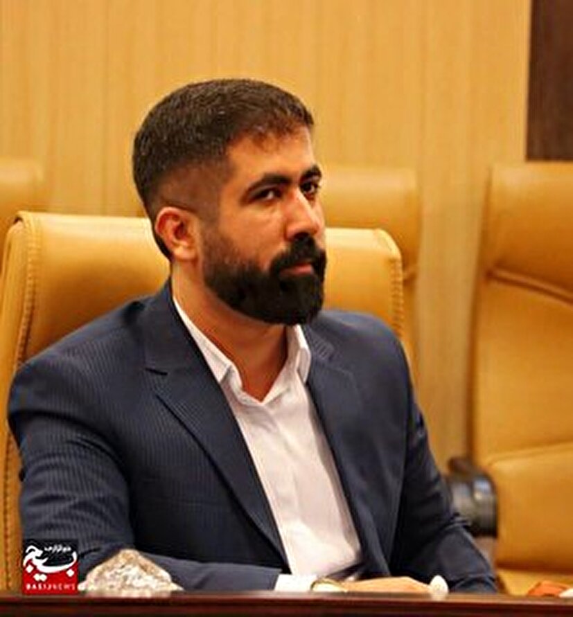 ایمان به خدا و توسل به شهدا رمز موفقیت پایگاه بسیج شهید یزدی