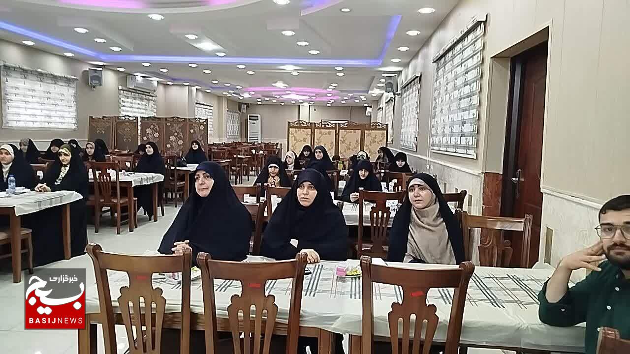 طرح سدید با حضور فرزندان پایور سپاه قدس گیلان در مجتمع یاس رشت برگزار شد طرح سدید با حضور فرزندان پایور سپاه قدس گیلان در مجتمع یاس رشت برگزار شد