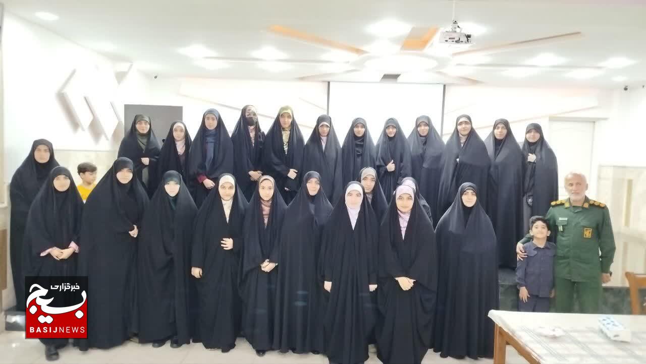طرح سدید با حضور فرزندان پایور سپاه قدس گیلان در مجتمع یاس رشت برگزار شد طرح سدید با حضور فرزندان پایور سپاه قدس گیلان در مجتمع یاس رشت برگزار شد
