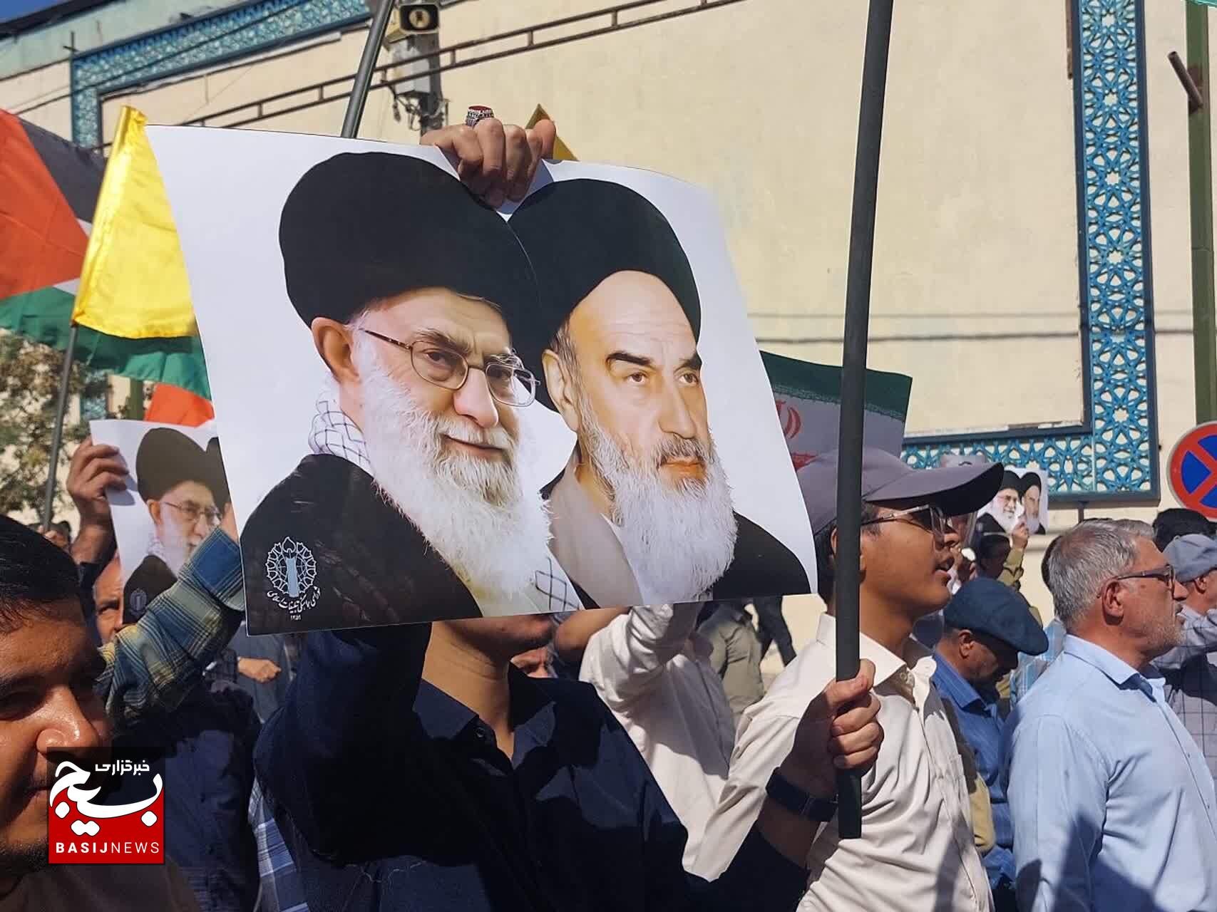 فریاد حمایت از غزه در کرمان؛ راهپیمایی جمعه نصر برگزار شد