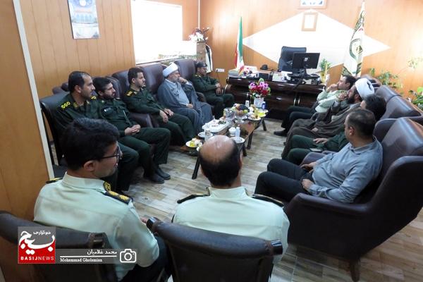 دیدار مسئولین سپاه کنگان با فرمانده انتظامی این شهرستان دیدار مسئولین سپاه کنگان با فرمانده انتظامی این شهرستان