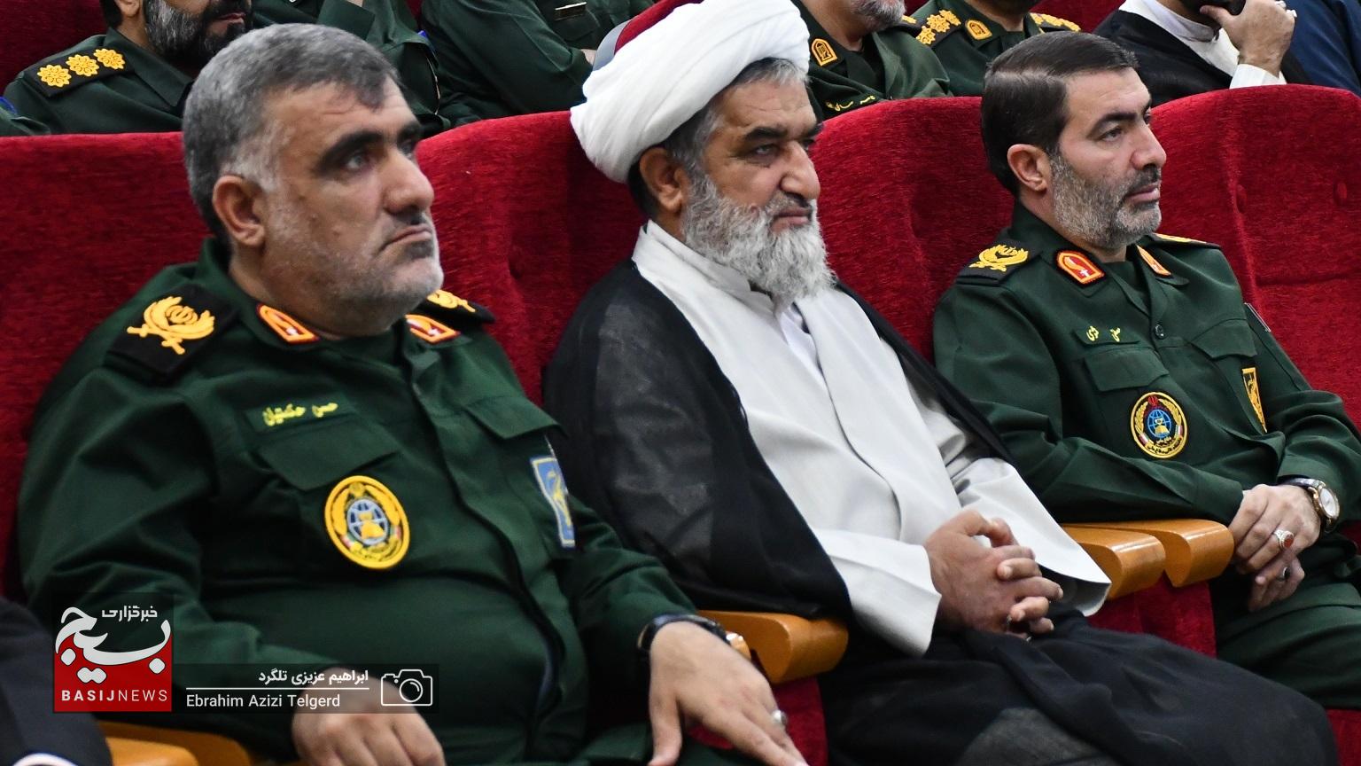 آیین معارفه جانشین و معاون هماهنگکننده سپاه فتح استان آیین معارفه جانشین و معاون هماهنگکننده سپاه فتح استان