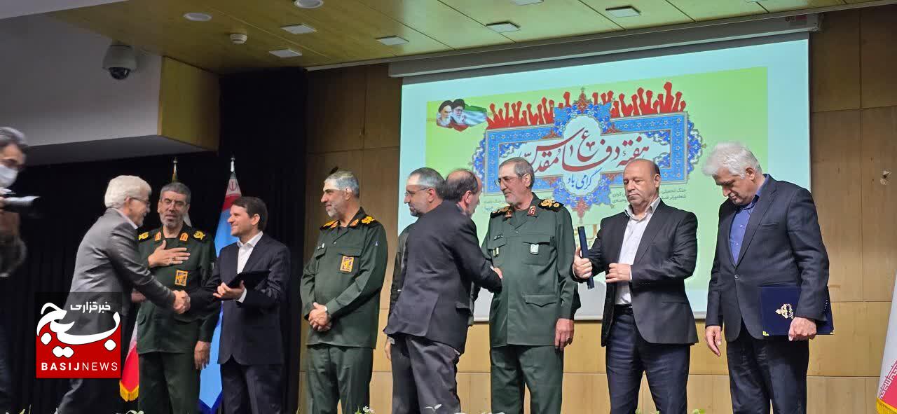تجلیل از ایثارگران و گرامیداشت هفته دفاع مقدس در شرکت ملی صنایع پتروشیمی؛ از حضور سرداران تا فضاسازی حماسی