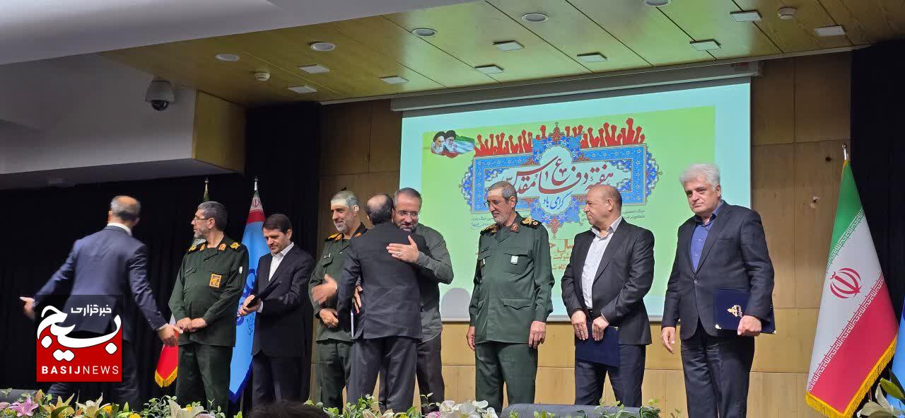 تجلیل از ایثارگران و گرامیداشت هفته دفاع مقدس در شرکت ملی صنایع پتروشیمی؛ از حضور سرداران تا فضاسازی حماسی