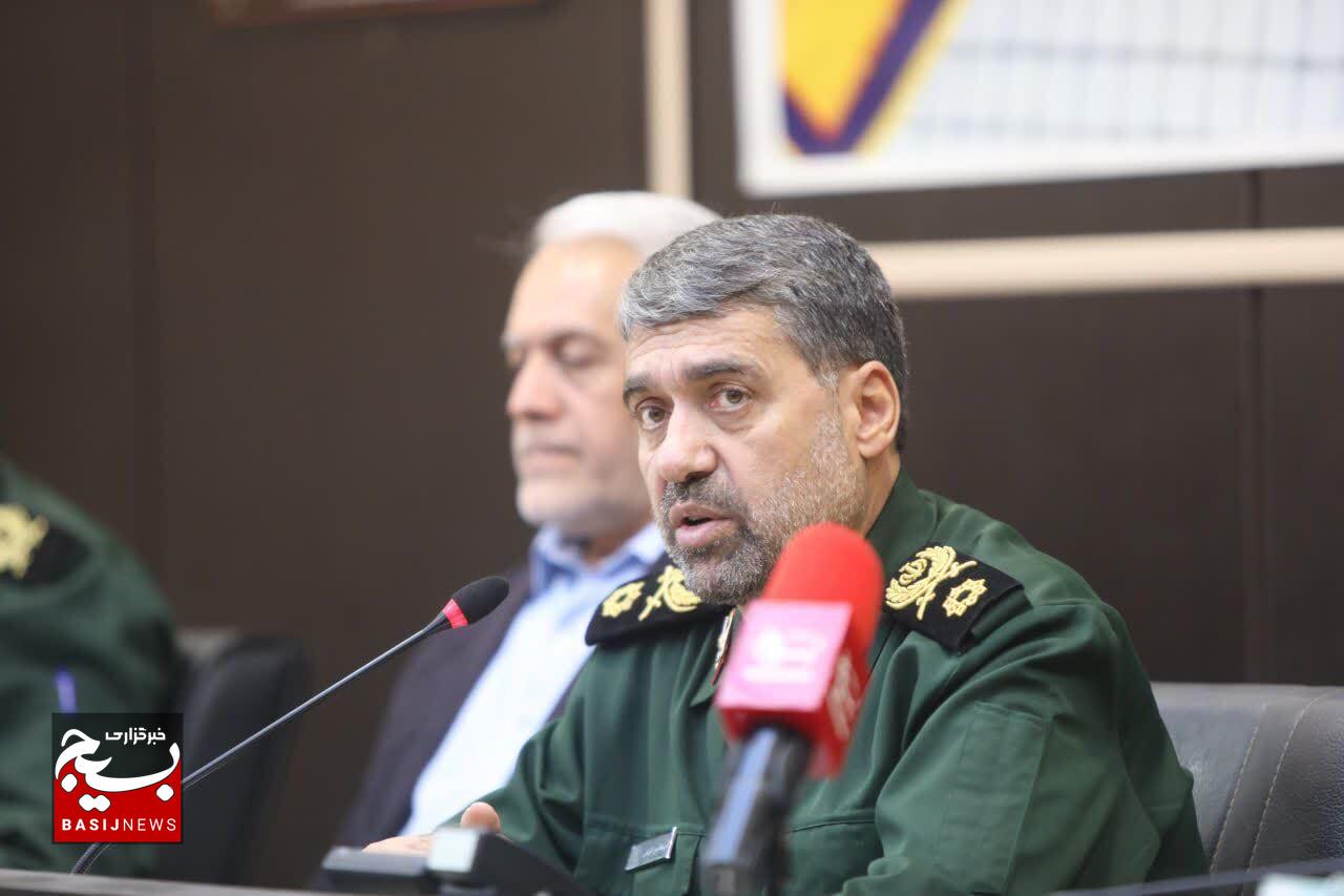 آیین تکریم و معارفه مسئول معاونت سلامت و دفاع زیستی سازمان بسیج مستضعفین
