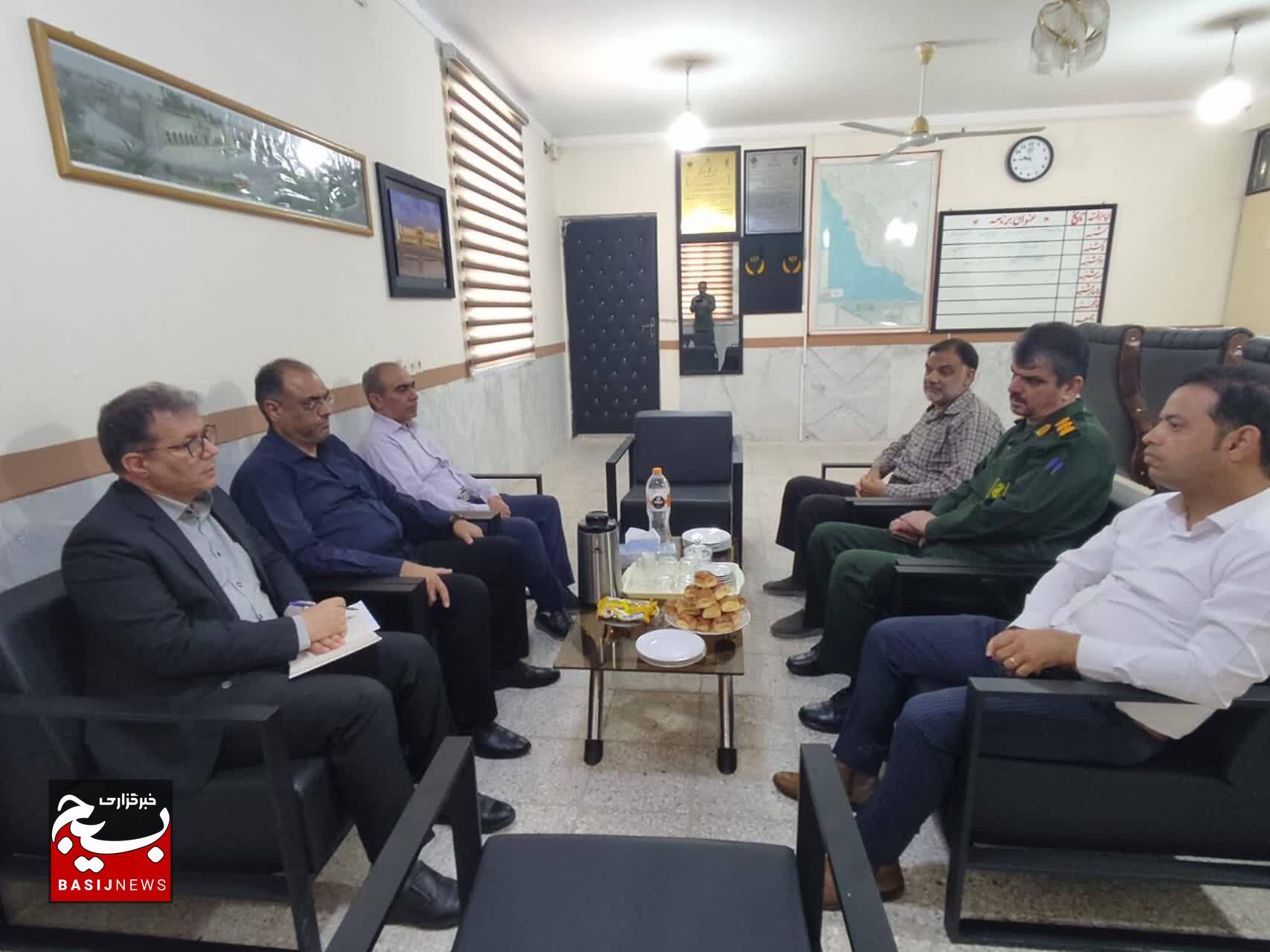 سپاه و کمیته امداد، با هم در جهت یاری رساندن به نیازمندان تلاش می‌کنند