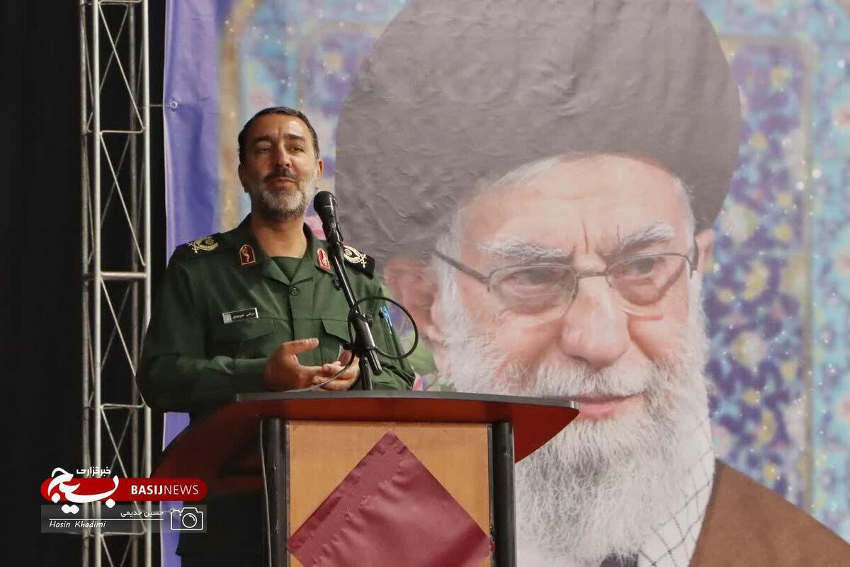 فرهنگ ایثار و شهادت، نیازمند جهاد تبیین «خلاقانه» و «میدانی» است