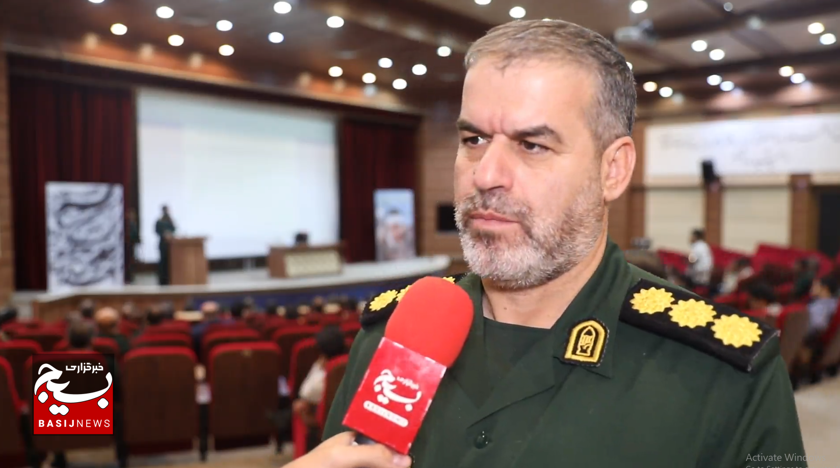 اقوام و مذاهب مختلف استان کرمانشاه در جنگ تحمیلی ۱۲ روزه بار دیگر دلدادگی و وفاداری خود را به انقلاب اسلامی نشان دادند اقوام و مذاهب مختلف استان کرمانشاه در جنگ تحمیلی ۱۲ روزه بار دیگر دلدادگی و وفاداری خود را به انقلاب اسلامی نشان دادند