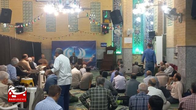 جلسه جهاد تبیین با سخنرانی دکتر آقاخانی برگزار شد