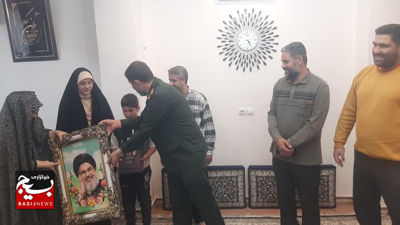 خانه‌ای که با نور قرآن روشن است