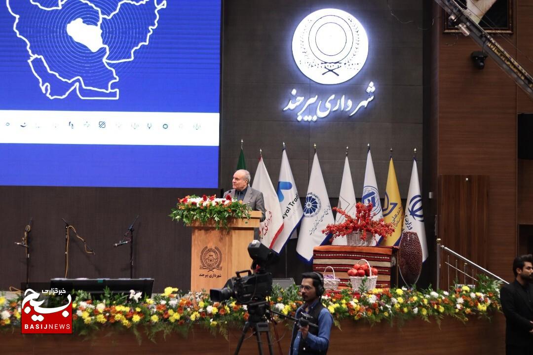 ایران و افغانستان دشمن مشترک دارند؛ ظرفیت‌شناسی، کلید توسعه روابط اقتصادی دو کشور است
