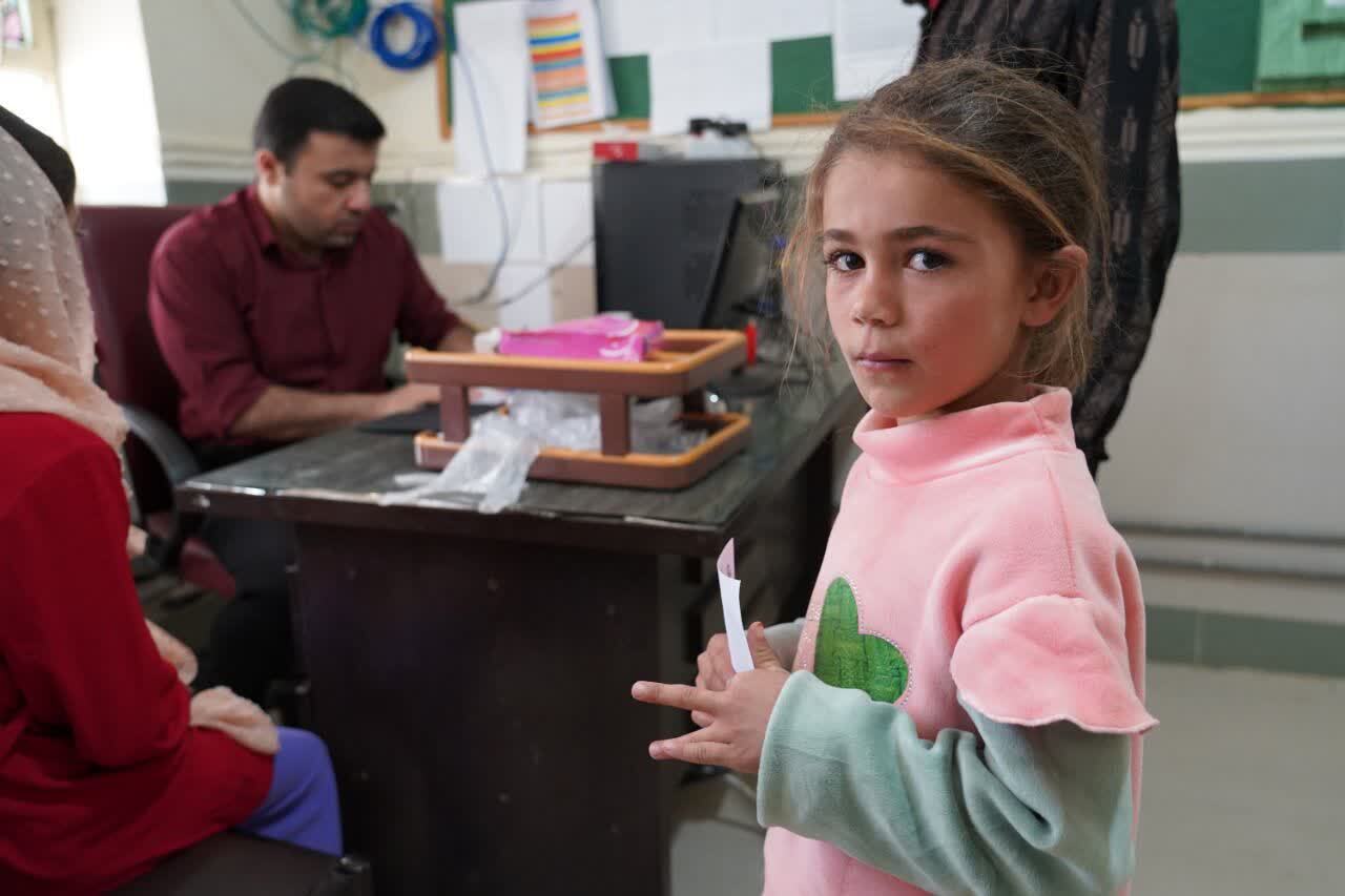 شیرینی خدمت دانشجویان جهادگر بسیجی دانشگاه علوم‌پزشکی یاسوج در رود تلخ
