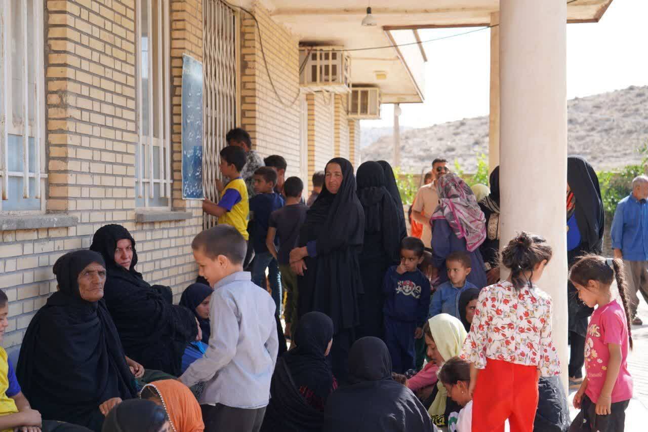 شیرینی خدمت دانشجویان جهادگر بسیجی دانشگاه علوم‌پزشکی یاسوج در رود تلخ