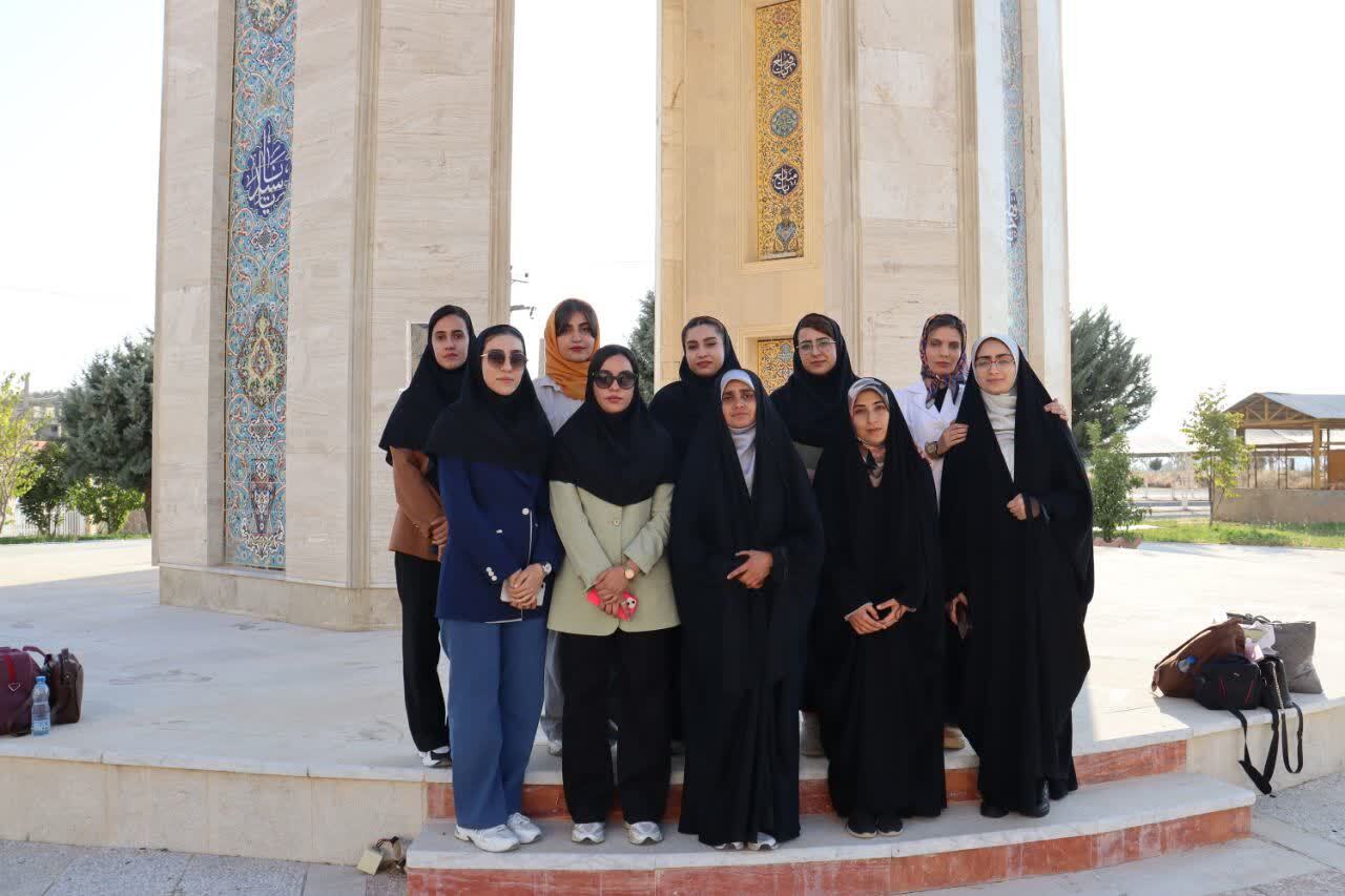 شیرینی خدمت دانشجویان جهادگر بسیجی دانشگاه علوم‌پزشکی یاسوج در رود تلخ