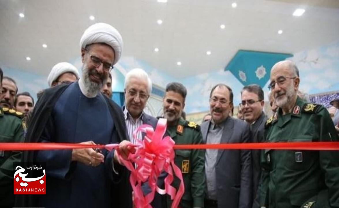 حضور انتشارات انصارالرضا علیه السلام خراسان جنوبی در نمایشگاه ملی کتاب دفاع مقدس حضور انتشارات انصارالرضا علیه السلام خراسان جنوبی در نمایشگاه ملی کتاب دفاع مقدس