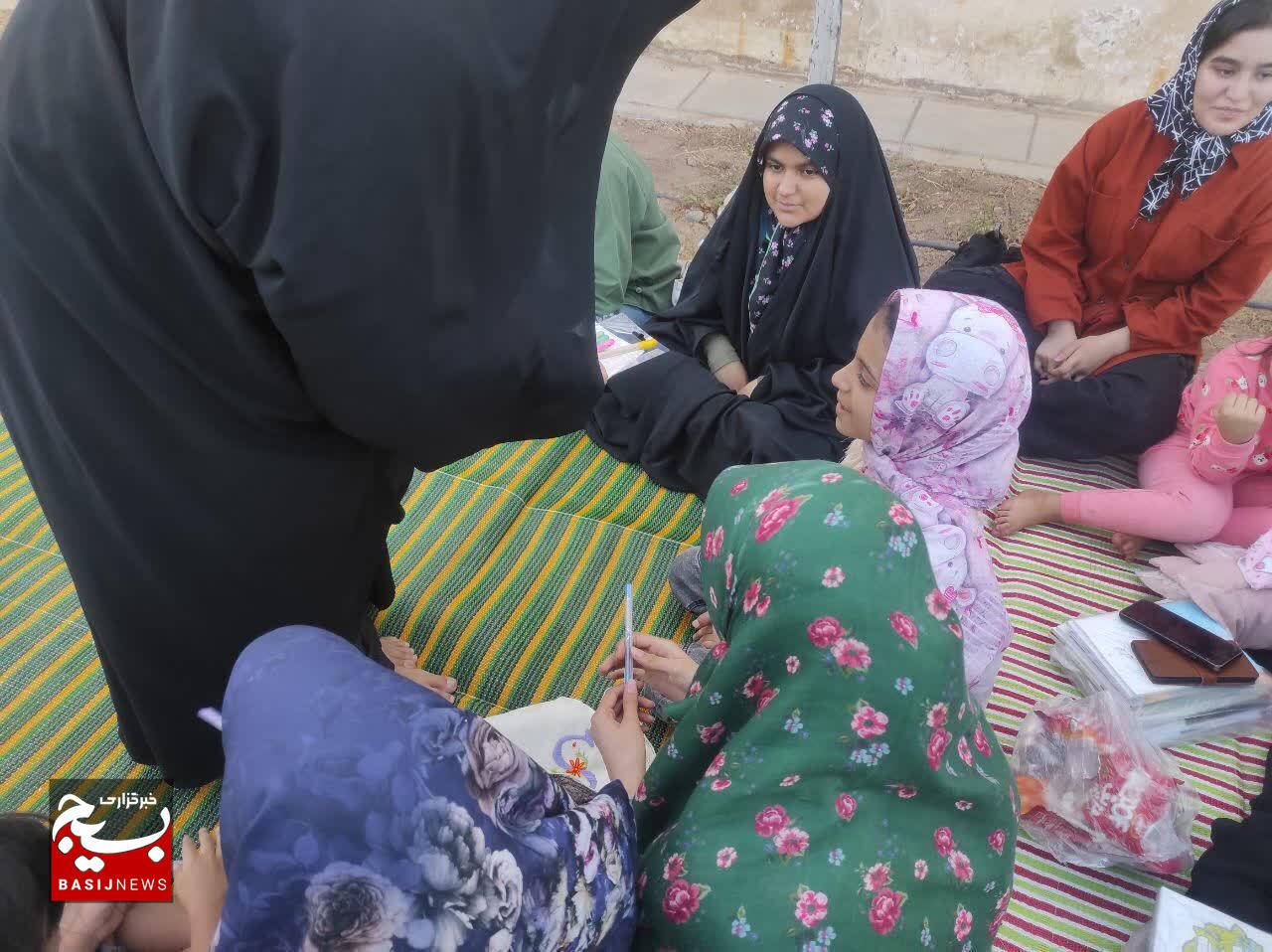 برگزاری اختتامیه کلاسهای قرآن و گلدوزی ویژه تابستان و طرح دعوت حجاب برگزاری اختتامیه کلاسهای قرآن و گلدوزی ویژه تابستان و طرح دعوت حجاب