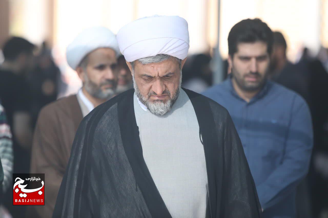 مراسم غبارروبی و زیارت شهدای اقتدار بسیج در جنگ تحمیلی ۱۲ روزه