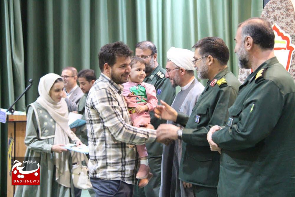 خانواده قرآنی، مصون از آسیبهای اجتماعی است خانواده قرآنی، مصون از آسیبهای اجتماعی است