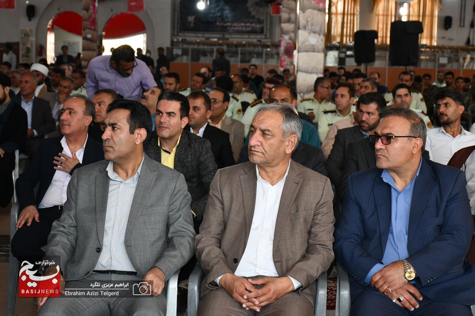 برگزاری آیین میهمانی لاله ها و عطرافشانی قبور مطهر شهدا در یاسوج