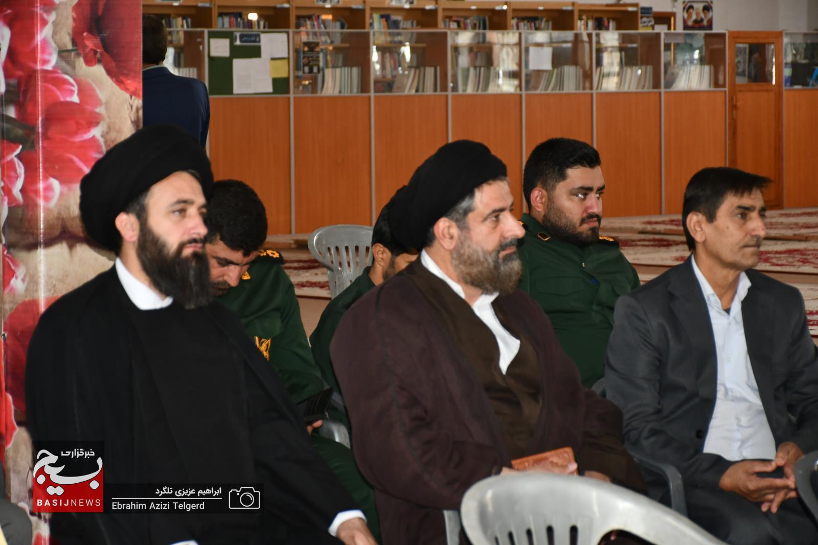 برگزاری آیین میهمانی لاله ها و عطرافشانی قبور مطهر شهدا در یاسوج