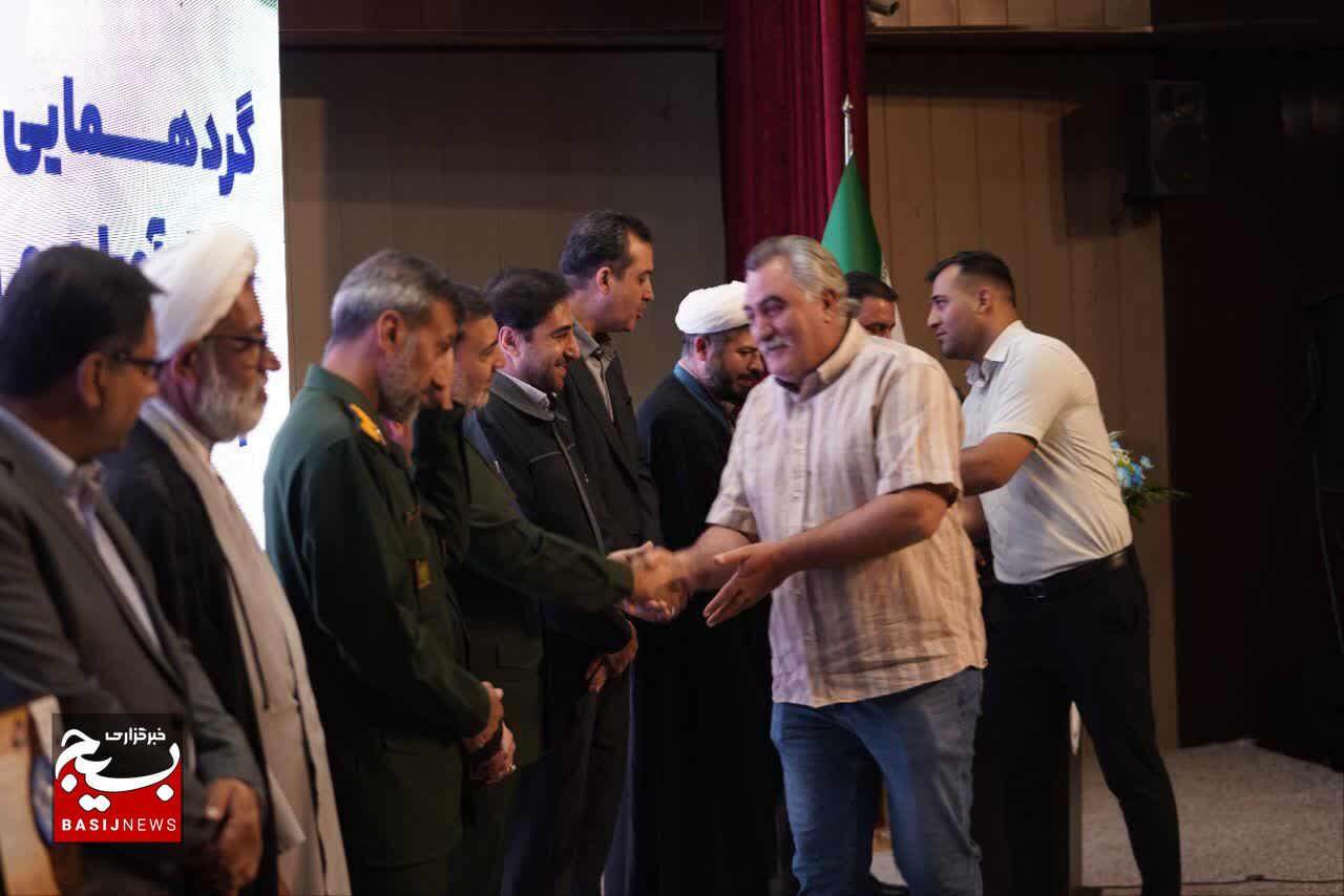 گردهمایی منتخبین قهرمانان و ورزشکاران بسیجی استان کرمان
