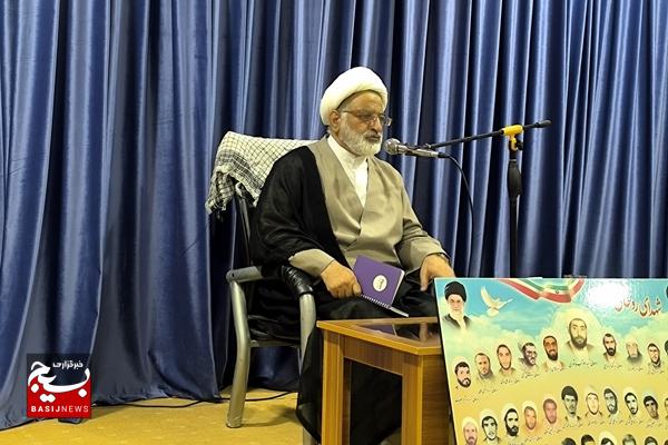 مراسم آغاز سال تحصیلی حوزه علمیه کنگان برگزار شد