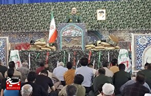 مقاومت ملت ایران باعث هشت سال دفاع مقدسانه شد