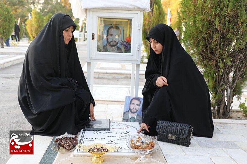 آئین مهمانی لاله‌ها در بهشت رضا مشهد