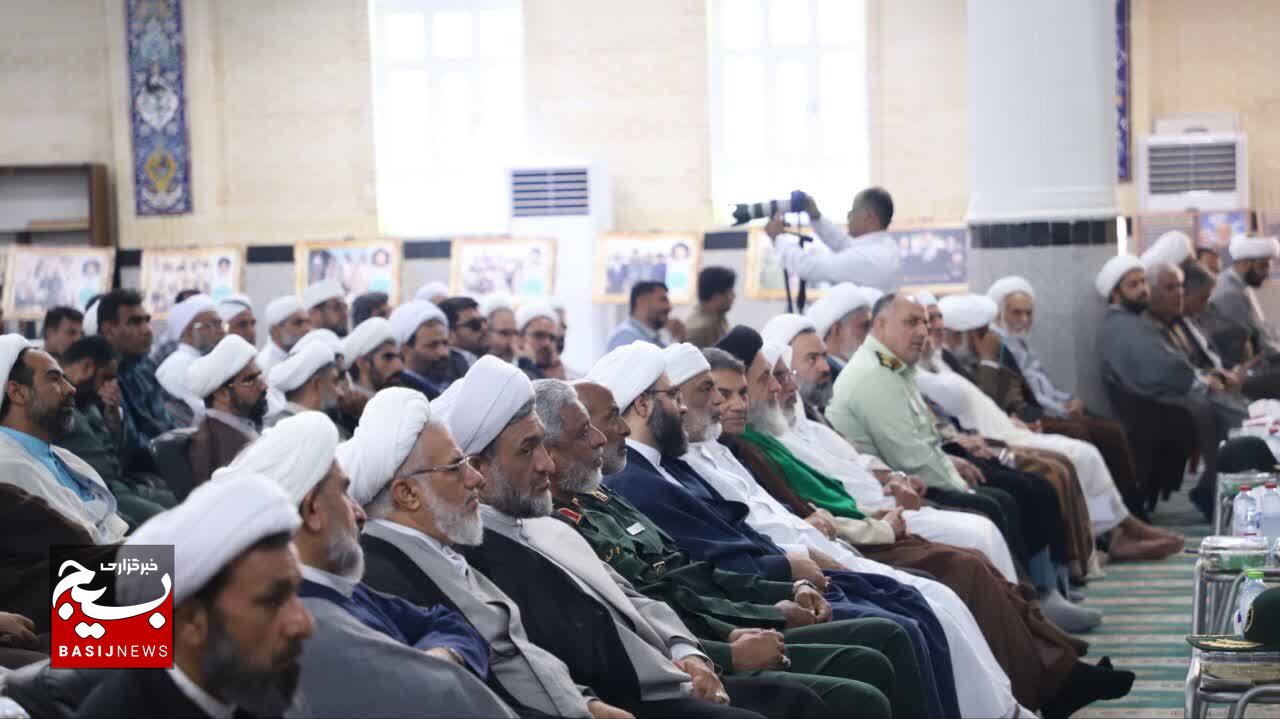 مراسم تکریم و معارفه مسئول دفتر نمایندگی ولی فقیه در سپاه امام سجاد (ع) استان هرمزگان