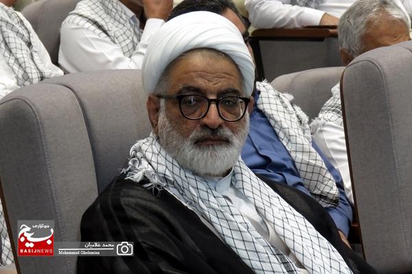 برگزاری یادواره شهدای دفاع مقدس در شرکت پتروپالایش کنگان/ حضور سحر امامی و حاج صادق آهنگران در پتروپالایش کنگان