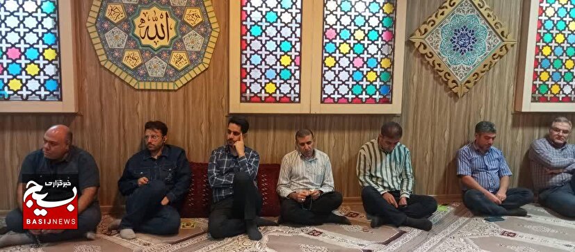 دوشنبه عاشورایی در منطقه تهران خطوط لوله؛ زمزمه زیارت عاشورا با یادآوری کلام امام صادق (ع) و حضور پرشور...