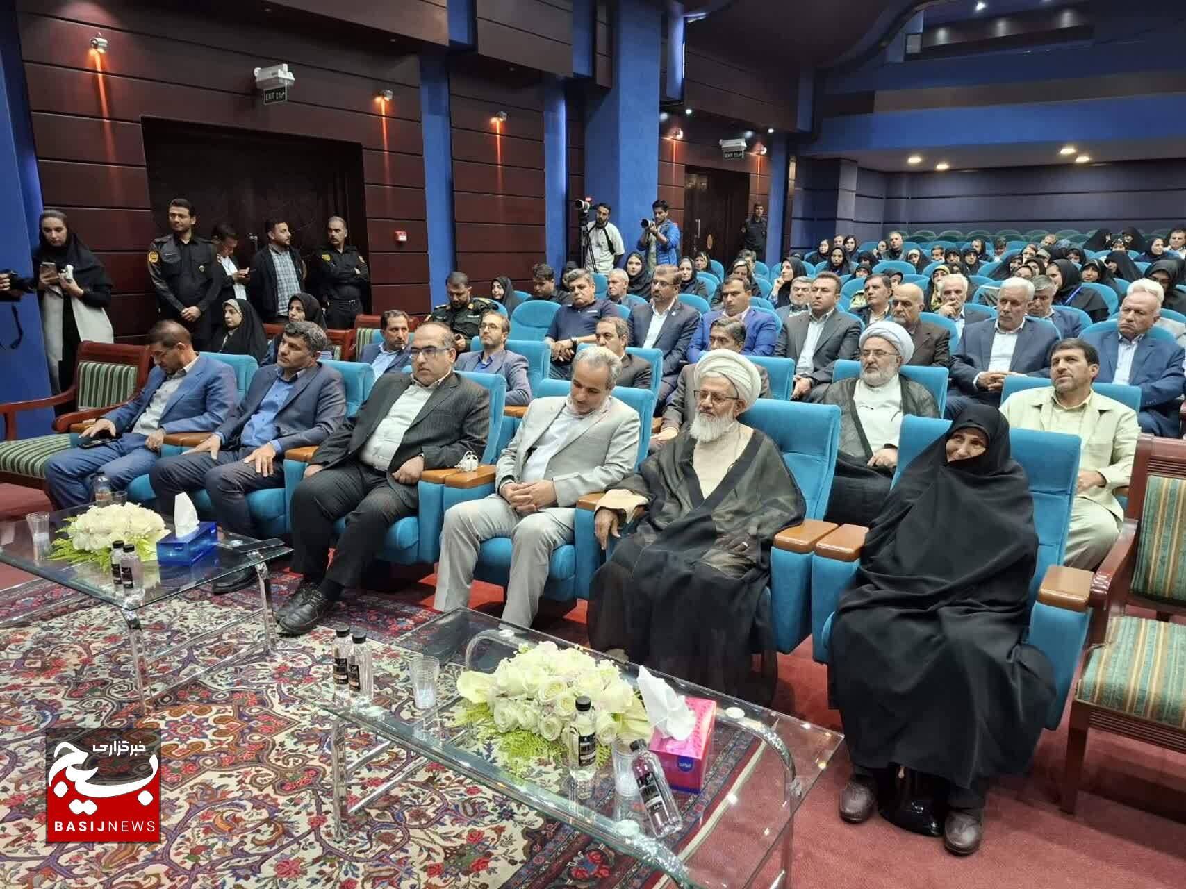 سبزه‌میدان قلب تپنده تاریخ و هویت شهر زنجاناست