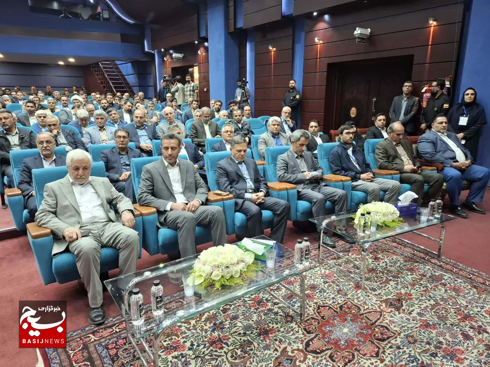 سبزه‌میدان قلب تپنده تاریخ و هویت شهر زنجاناست
