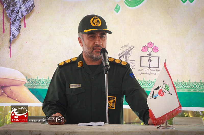 بسیج دانش آموزی به عنوان یک تشکل امین اثرگذار، به بهترین نحو معرفی شود بسیج دانش آموزی به عنوان یک تشکل امین اثرگذار، به بهترین نحو معرفی شود