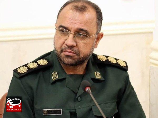 انتظار از اقشار، عمل نخبگانی و انقلابی است