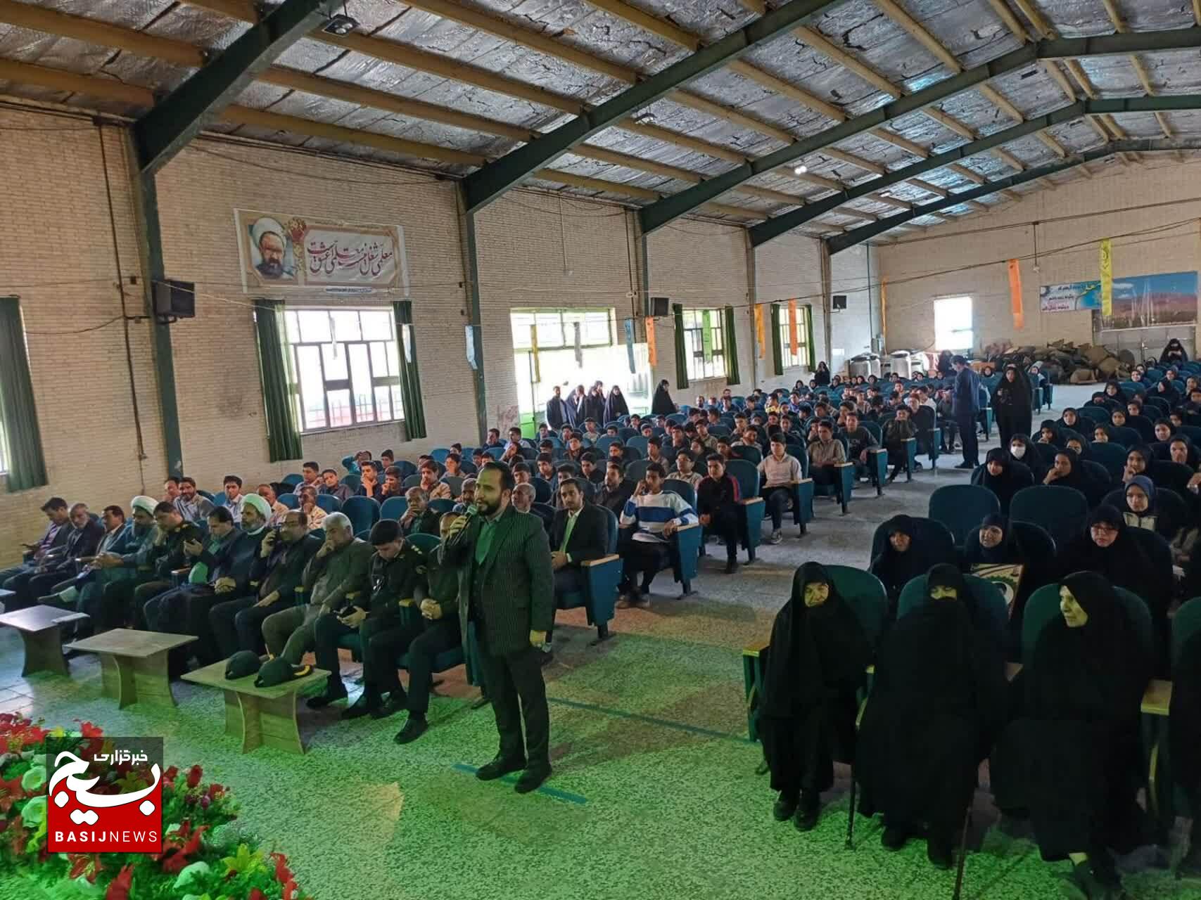 برگزاری یادواره شهدای دانش‌آموز در شهرستان رابر