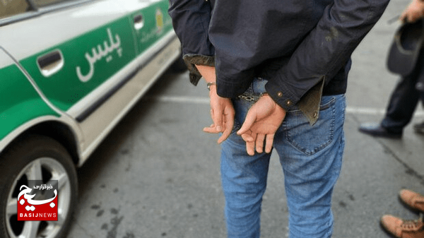 کالاهای احتکاری ۵۰ ميلياردی در توقيف پليس گرمی کالاهای احتکاری ۵۰ ميلياردی در توقيف پليس گرمی