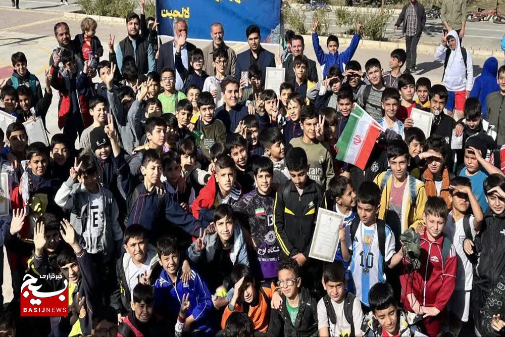 برگزاری همایش باشکوه دو و میدانی با حضور ۱۸۰ دانش آموز لالجینی