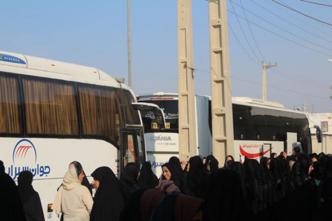 بیش از ۱۳۰ دختر دانش آموز دلواری به راهیان نور اعزام شدند بیش از ۱۳۰ دختر دانش آموز دلواری به راهیان نور اعزام شدند