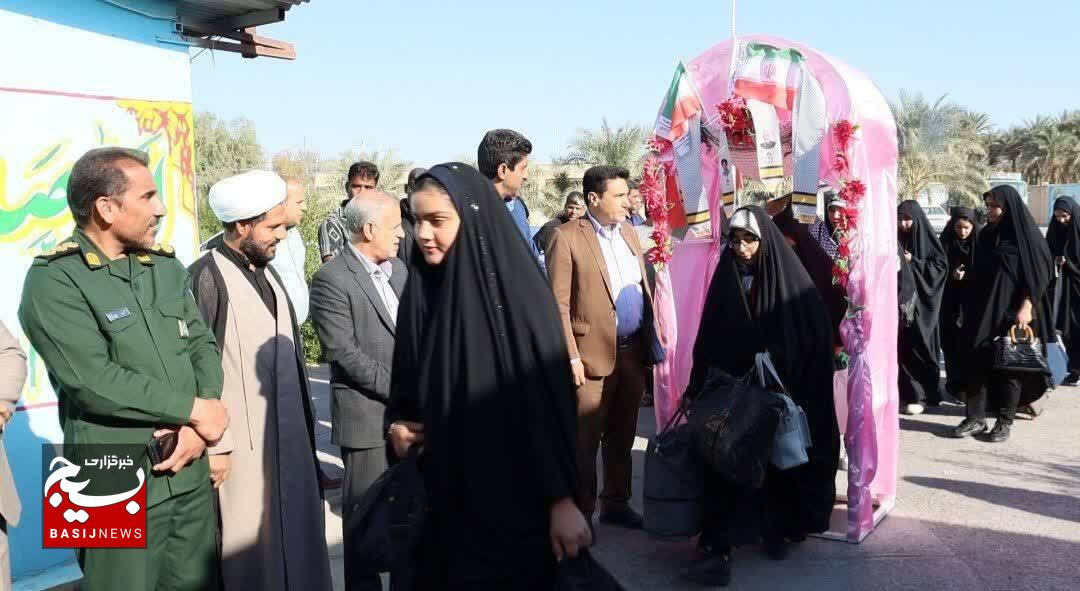 اعزام ۸۰ دانشآموز دختر نرماشیری به اردوی راهیان نور اعزام ۸۰ دانشآموز دختر نرماشیری به اردوی راهیان نور