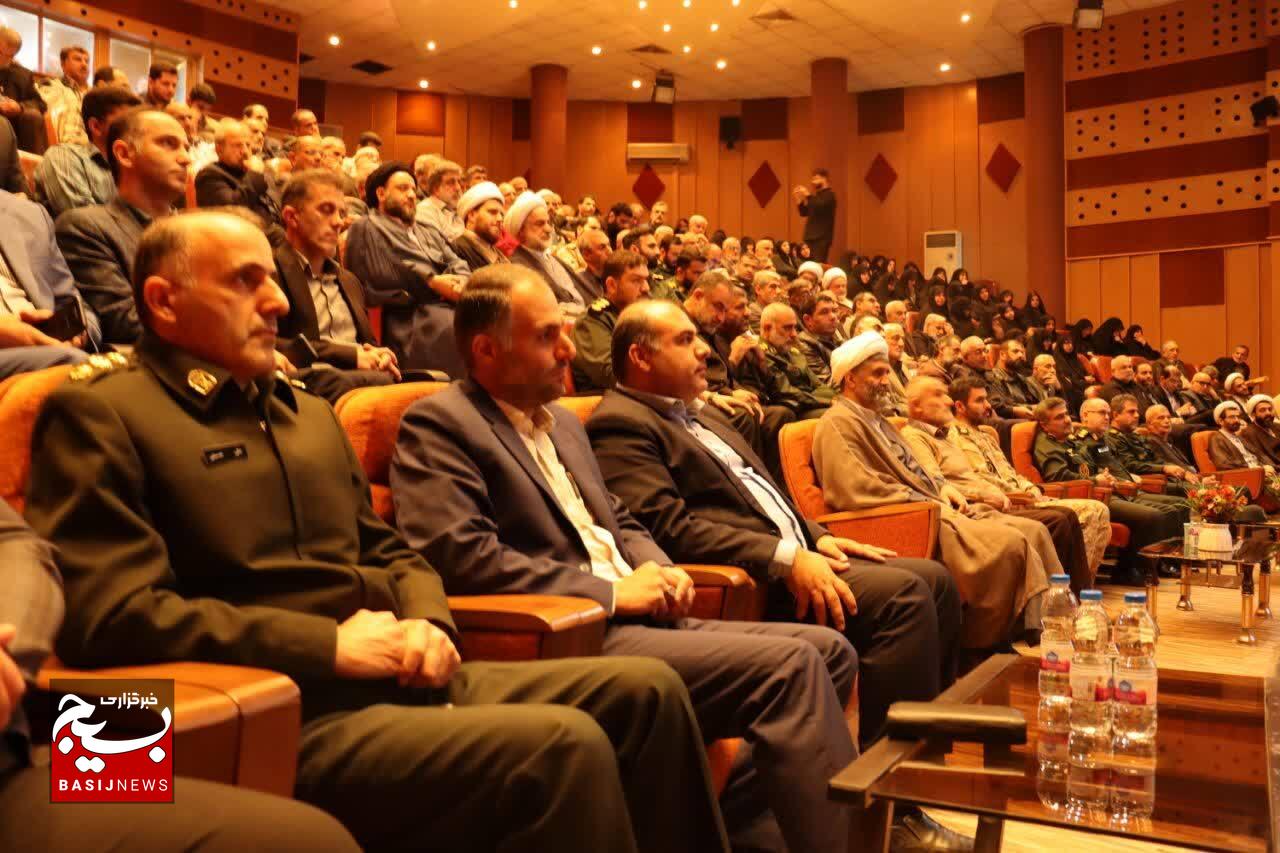 آیین تکریم و معارفه فرمانده سپاه شهرستان لنگرود برگزارشد