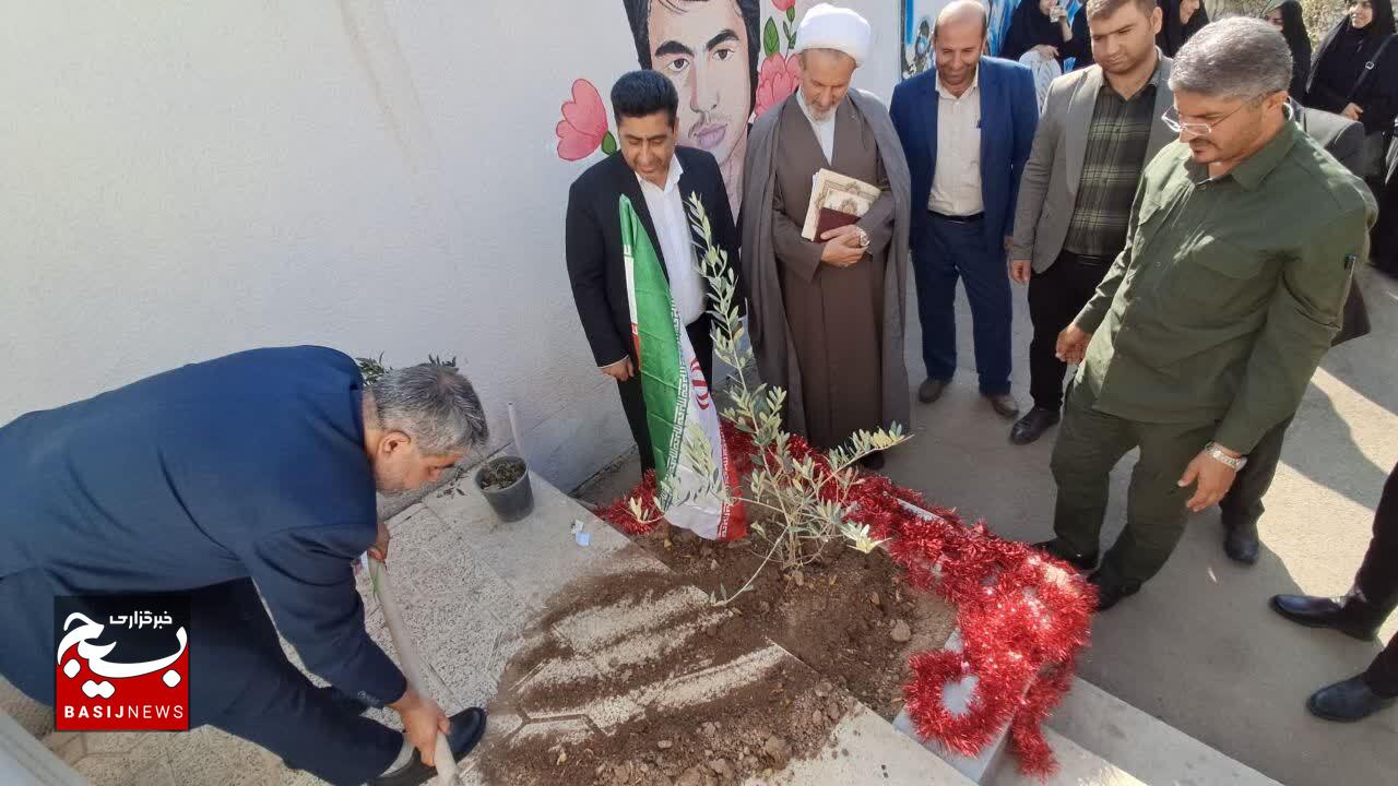   آرامش امروز، ارمغان خون پاک شهداست