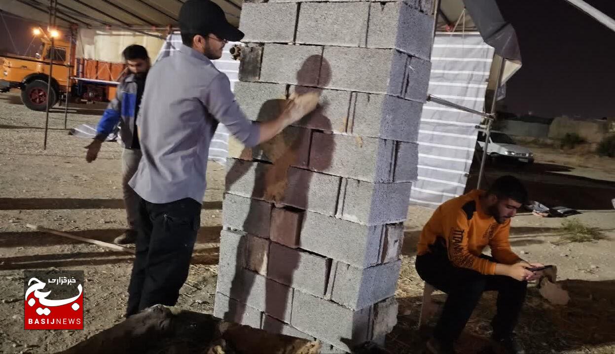 آماده‌سازی موکب به مناسبت ایام فاطمیه و هفته بسیج در کازرون+عکس